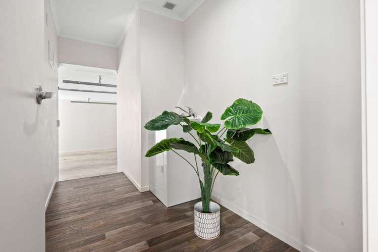 10a Mabian Crescent Deanwell_14