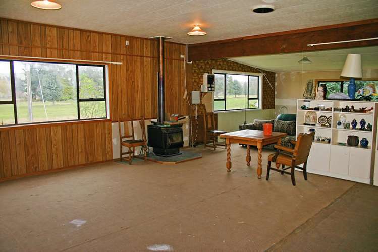 84 Lockharts Road Waitahuna_5