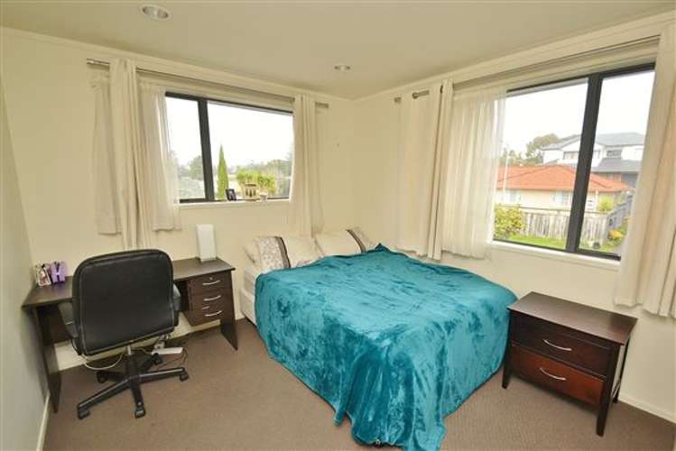 2 Copplestone Place New Lynn_11