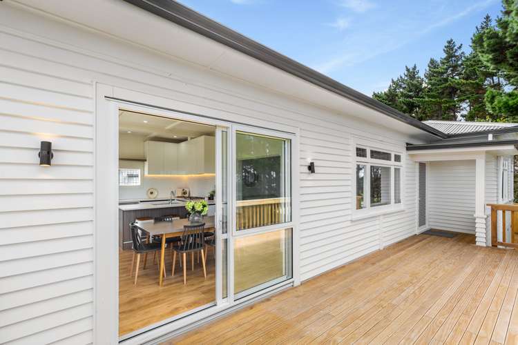 2/2f Masters Road Waiuku_16