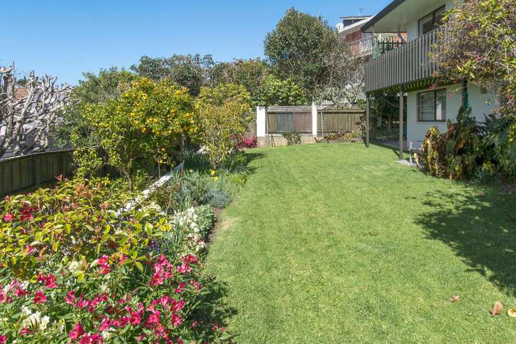 15 Paisley Street Mellons Bay_15