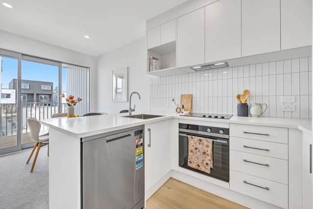 95 Ngae Place Mangere East_4