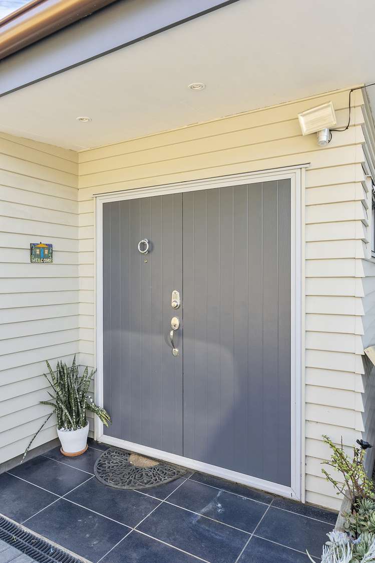 2/94 Waipuna Road Mount Wellington_13