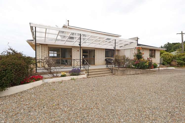 220 Bay Road West Plains_36