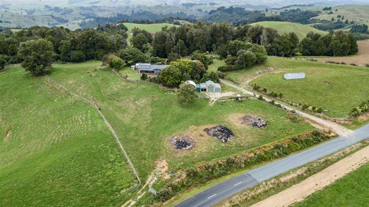 565 Barber Road Otewa_31