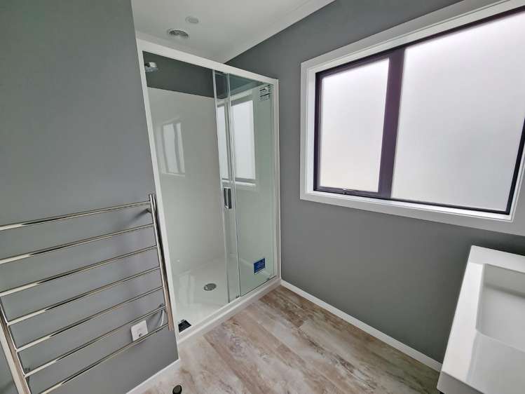 4/64 Glen Road Stokes Valley_8