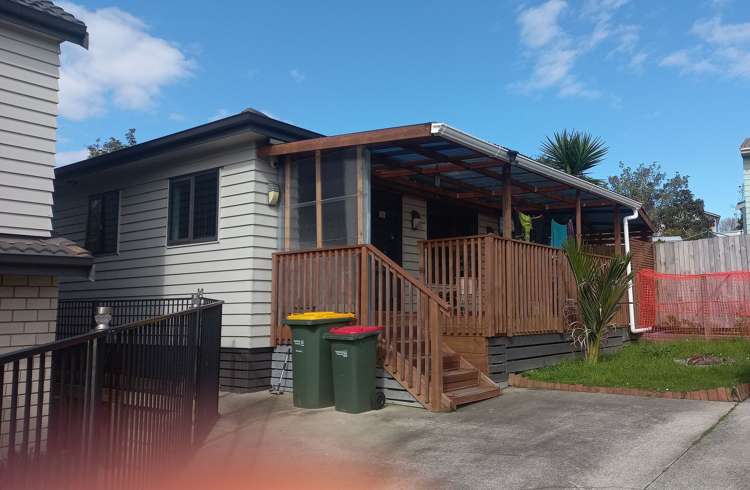 29 Charntay Avenue_0