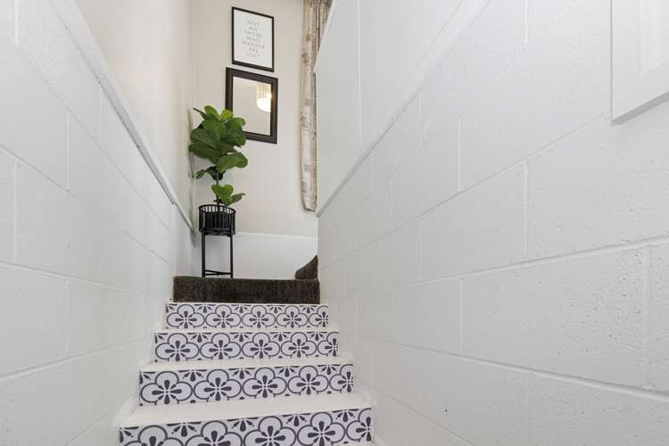 1 Huia Street Piopio_12