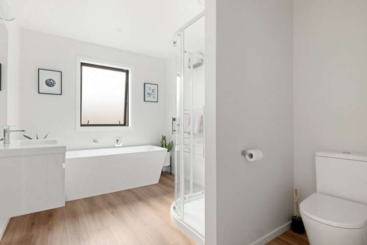 23 Hill Tops Way Stoke_21