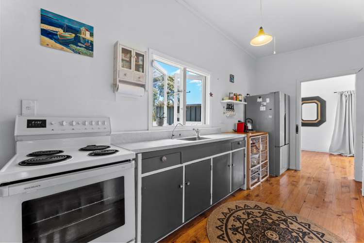 5 Berridge Road Muriwai_10