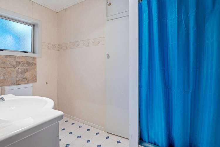 126 Okere Road Okere Falls_13