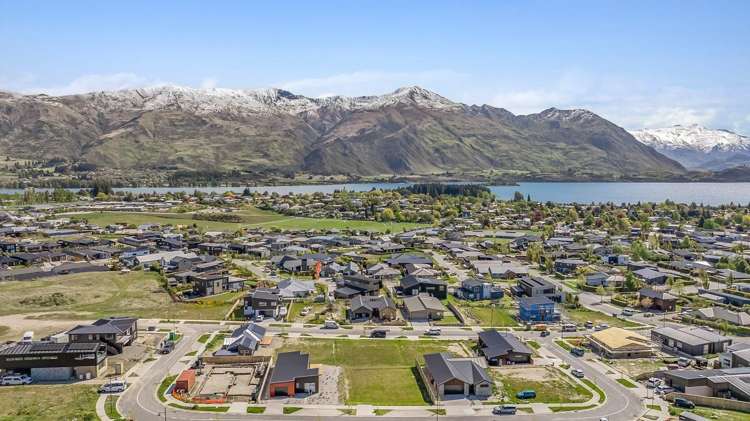 8 Whio Crescent Wanaka_4