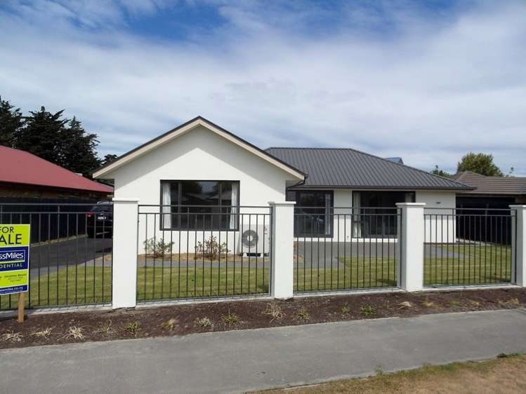 12 Len Hale Place Parklands_1