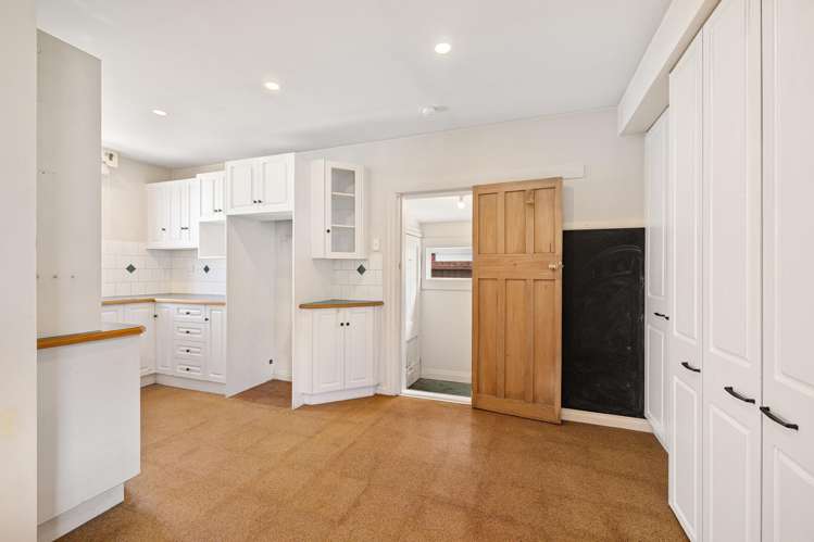 10 Wildberry Street Woolston_7