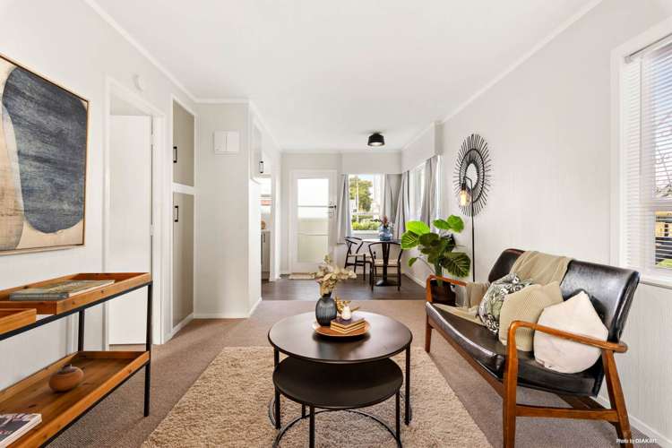 2/49 Western Springs Road Morningside_6