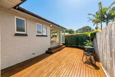 1/9 Corrella Road_2