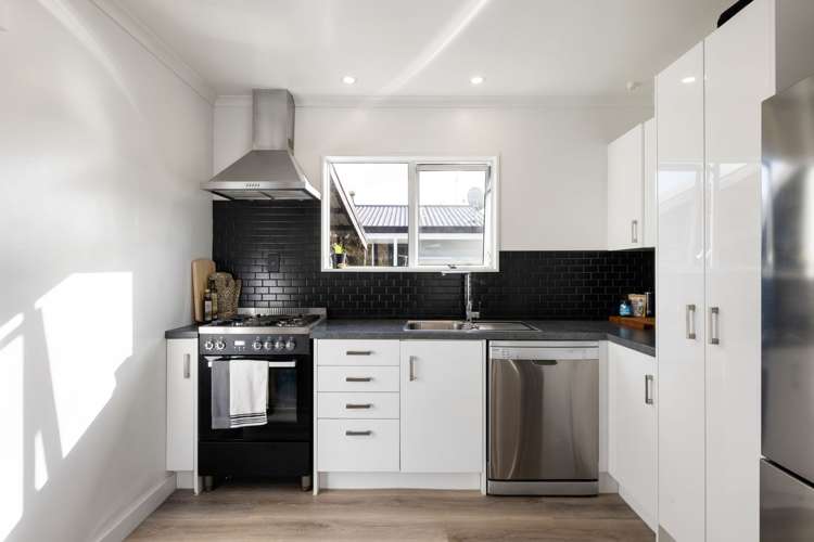 115a Tennyson Street Leamington_8