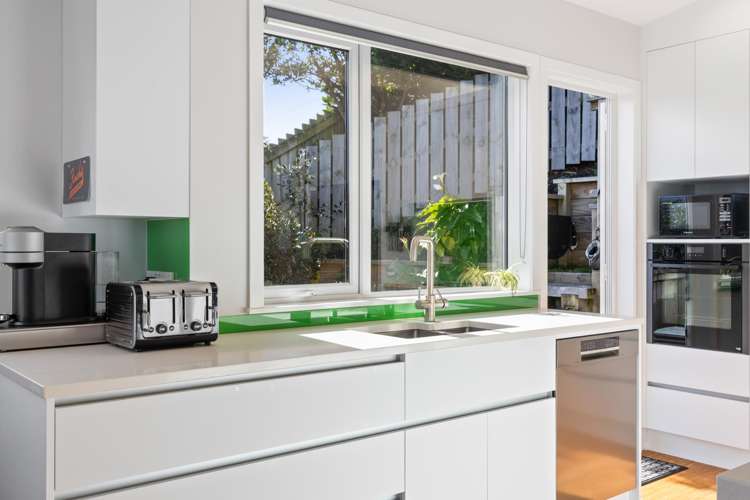 7 Kastos Way Strathmore Park_6