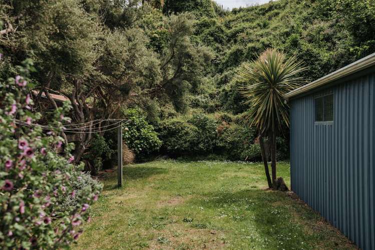 14 Moana Street Kaka Point_27