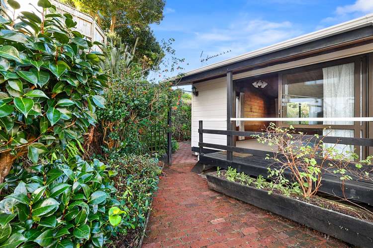 123 Poplar Grove Westown_11