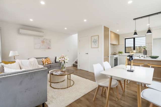 1/31 Reid Road New Lynn_4
