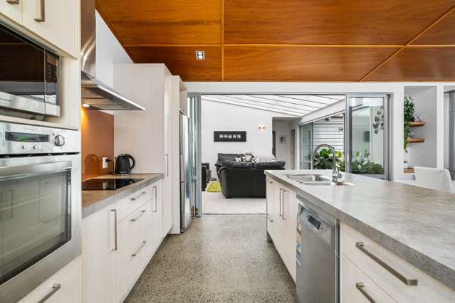 207A Ocean Road Whangamata_4