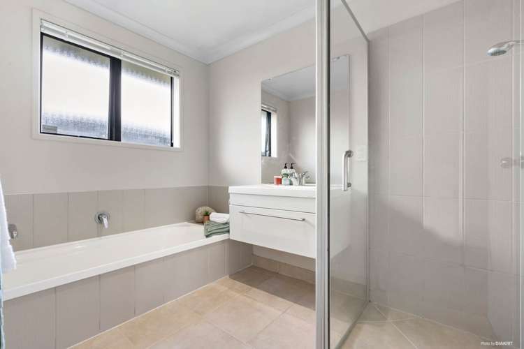 23 Constellation Avenue Beachlands_11