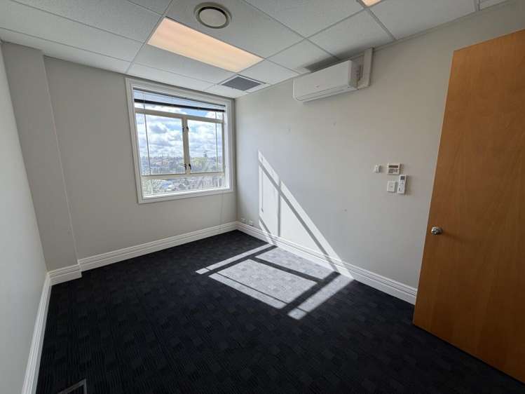 Part Level 2, 20 Alma Street Hamilton City Central_5