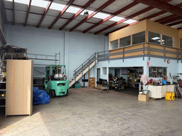 10/12 Dalgety Drive Wiri_2