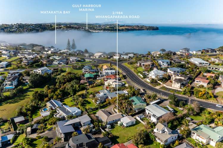 2/984 Whangaparaoa Road Manly_30