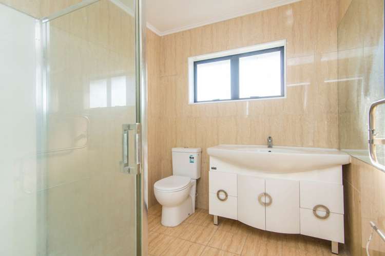 4b Gray Avenue Mangere East_12