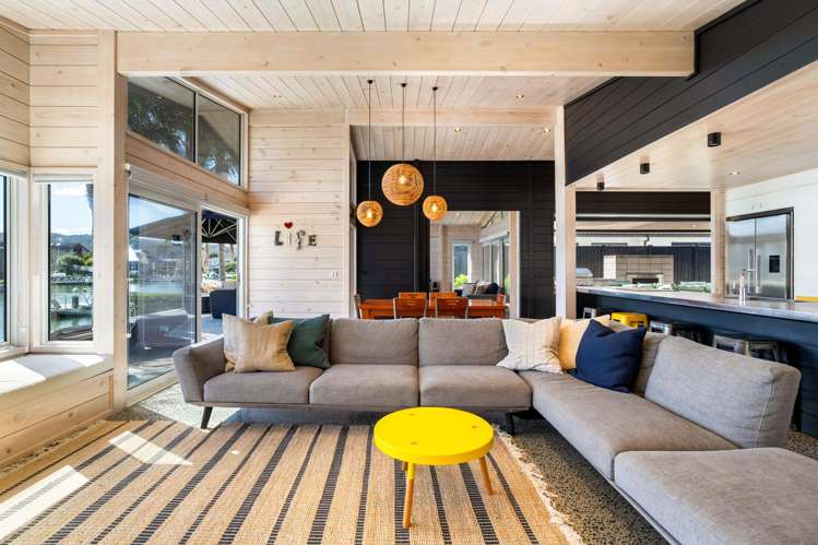 527 Waterways Parade Pauanui_15