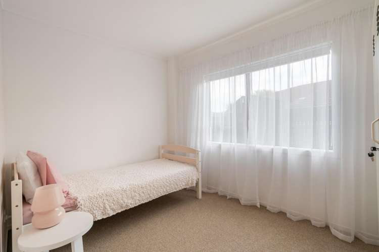 48 Eaton Crescent Matua_10
