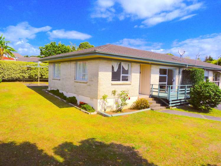 19b Diorella Drive Clover Park_6