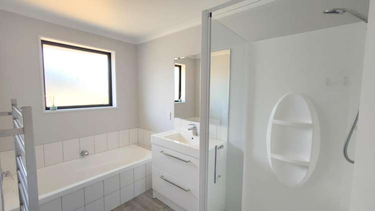 C/32 Lowe Street Avenal_10