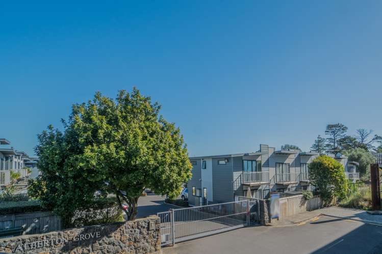 17/8 Soljak Place Mount Albert_12