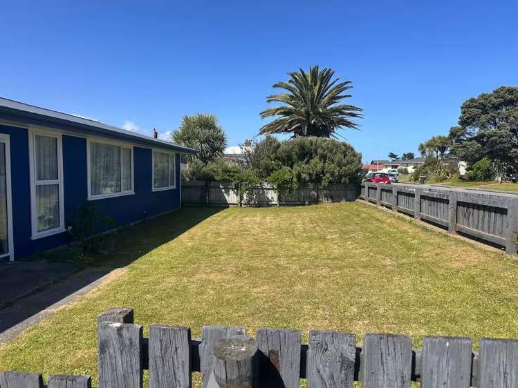 212 Revell Street Hokitika_14