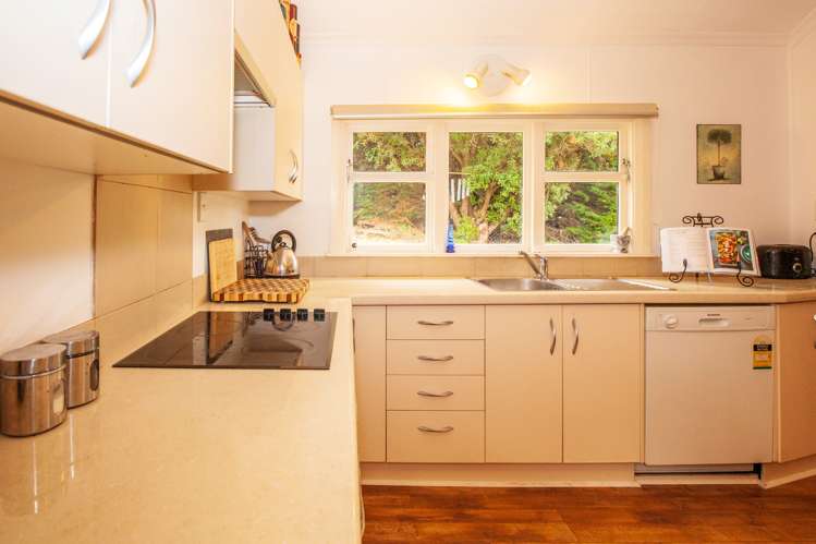 31 Waikana Street Broad Bay_7