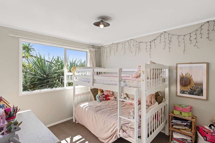 93 Coopers Road Gate Pa_16