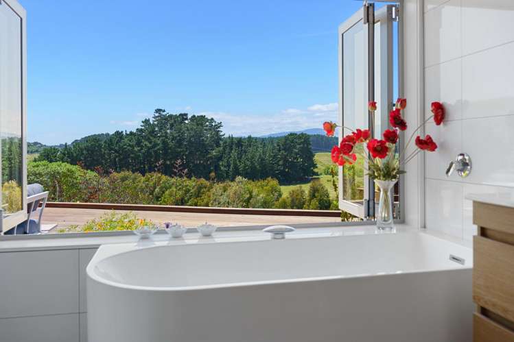 104 Raukawa Road Peka Peka_23