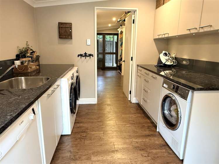 39 Power Road Karoro_44