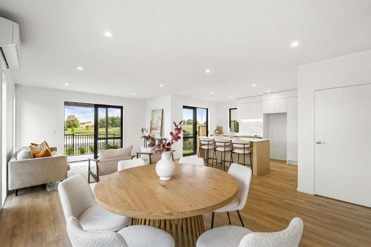 19 Karamu Street Flat Bush_2