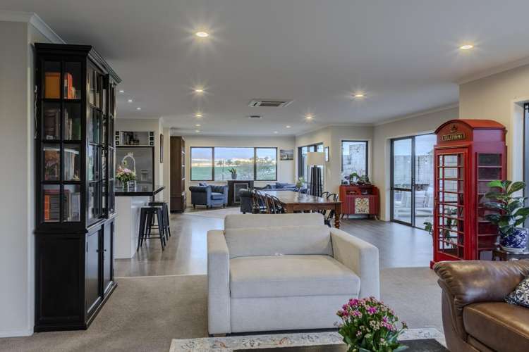 275 Redoubt Road_5
