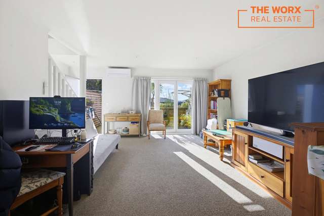 4/8 Middleton Road Johnsonville_2