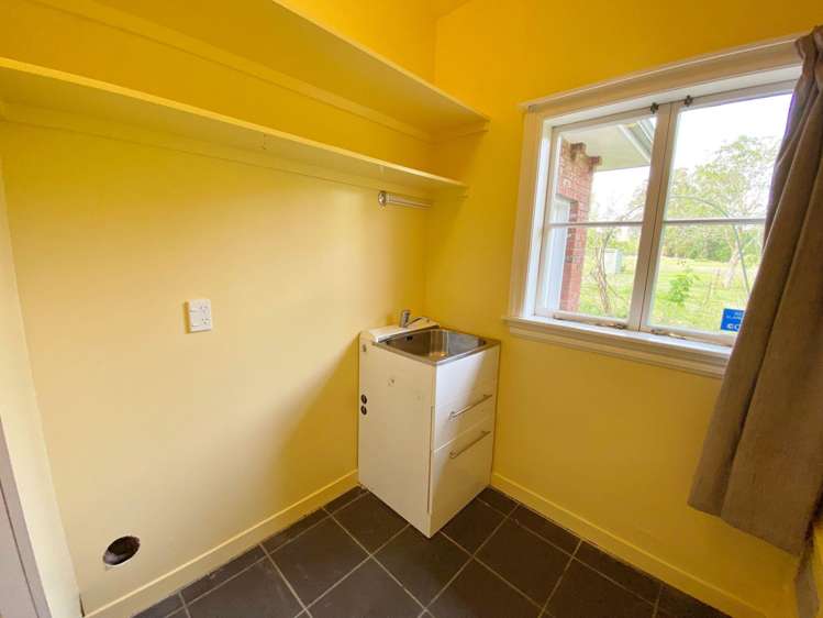 163 Gardiners Rd Harewood_17