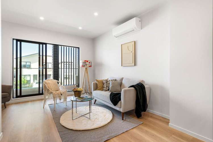 7B Coast Garden Drive Hobsonville_9