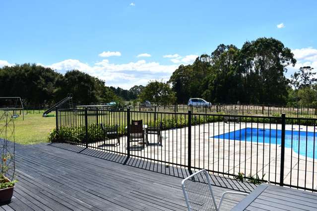 4/25 Lowe Road 11384_4