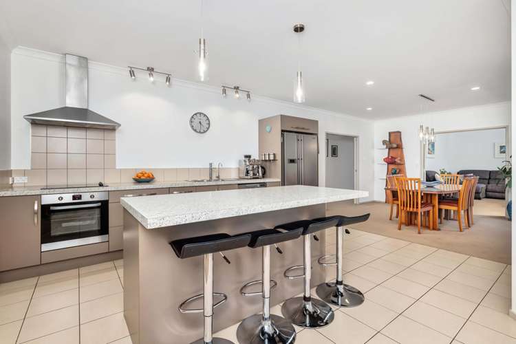 2 Crackerjack Crescent_5