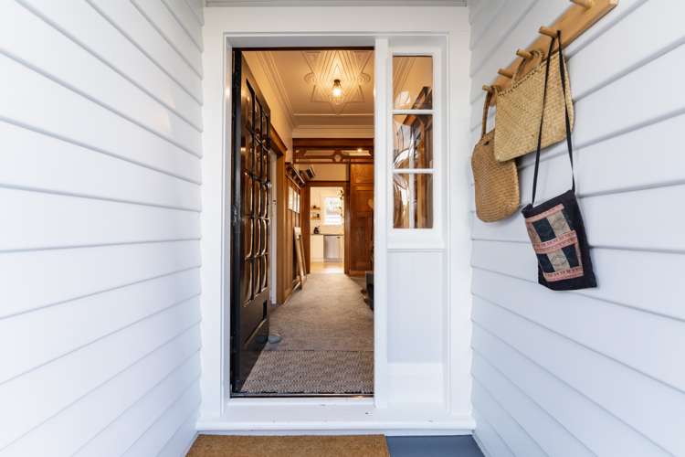 13 Falkirk Street Dalmore_18