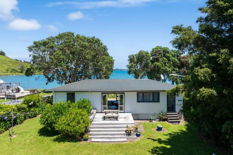 1 Campbell Road Tawharanui Peninsula_4